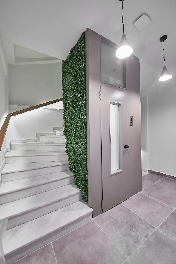 Be Based Near Acropolis, In An Exquisite Studio! Athens Exterior photo